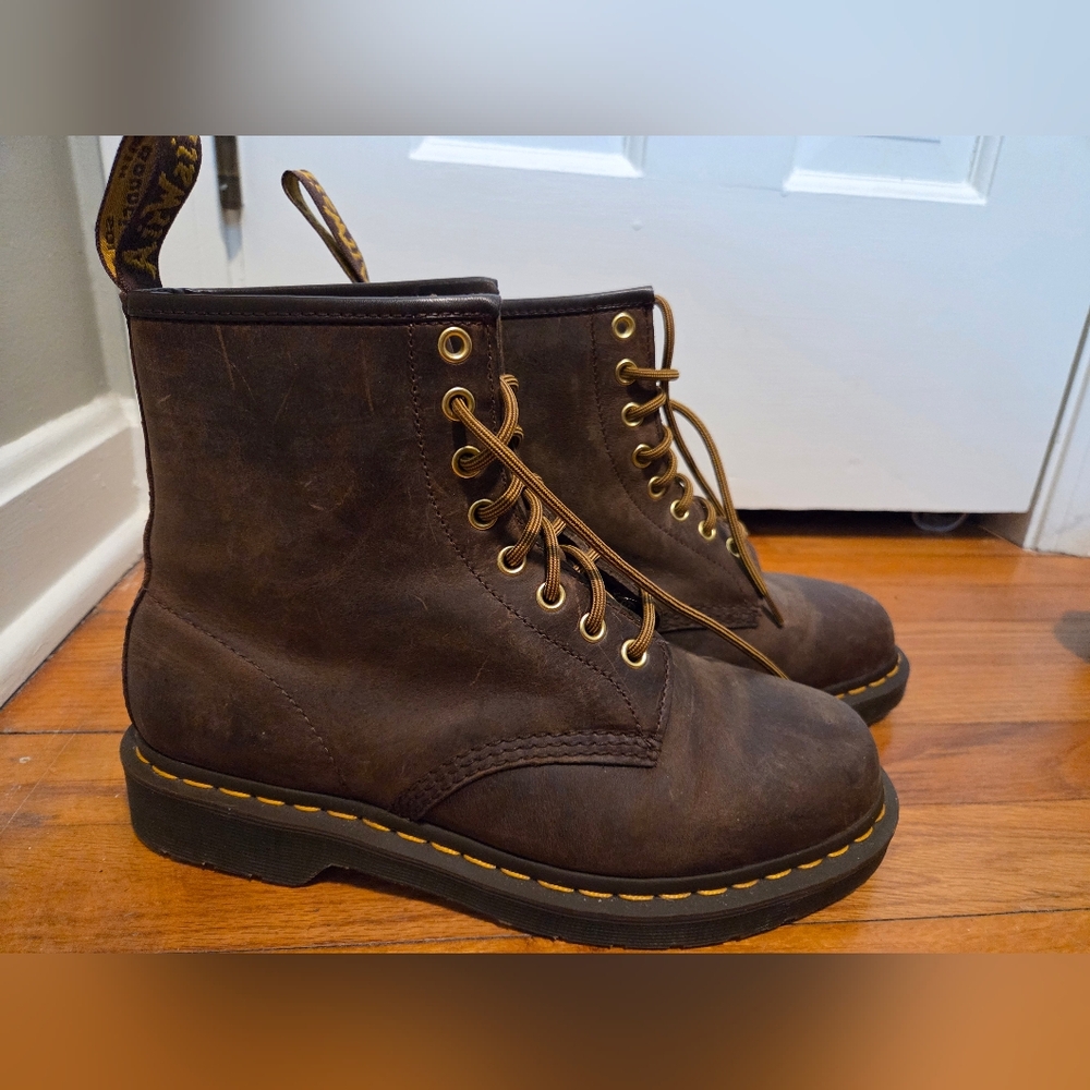 Dr. Martens 1460 Brown Crazy Horse Leather Combat Boots 8-Eye Size Women 9 Men 8 - Picture 5 of 16
